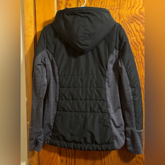 Women’s Soft Shell Jacket - Picture 2 of 5